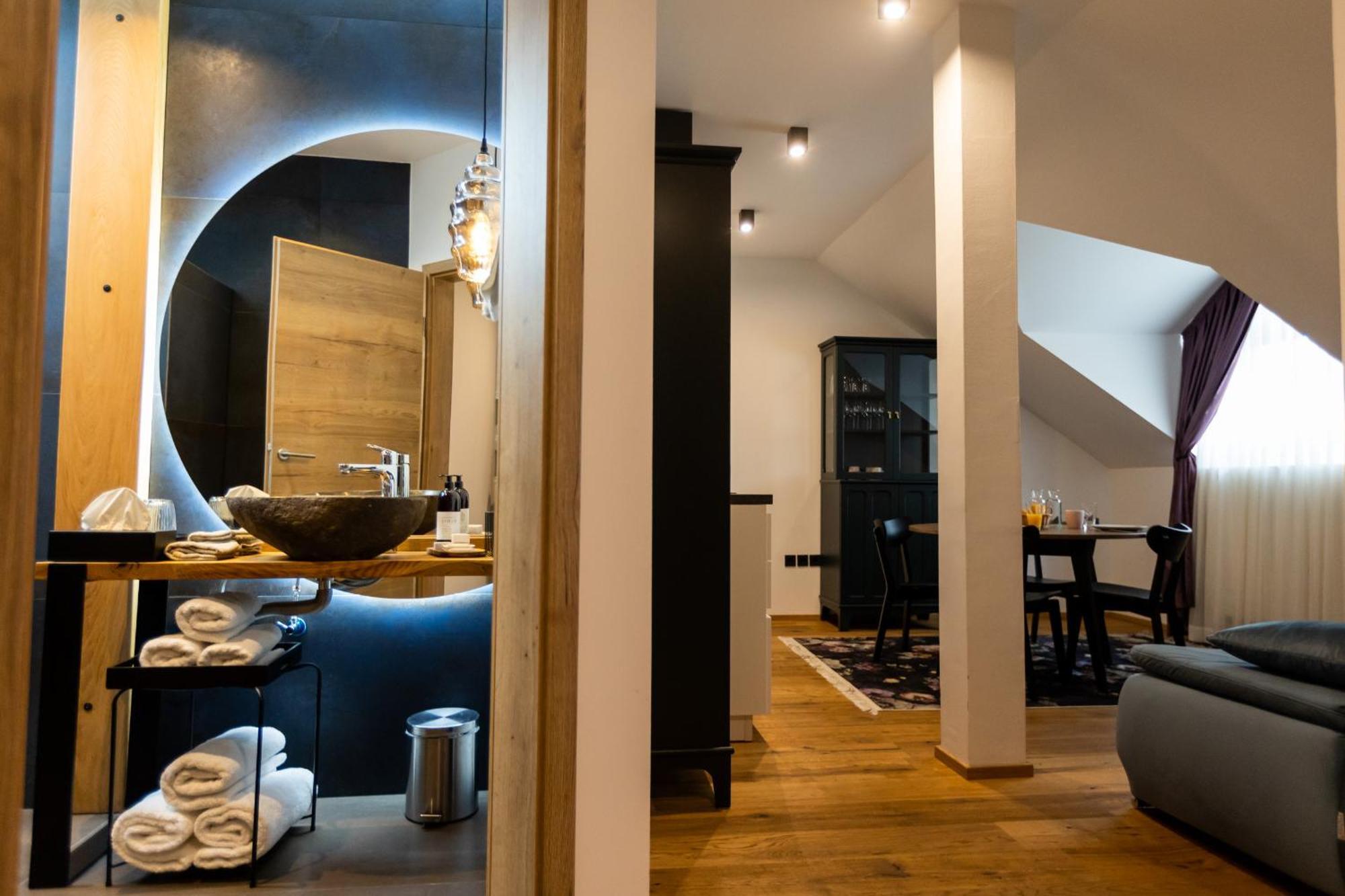 Kavenija Apartmaji - Free Parking Maribor Dış mekan fotoğraf